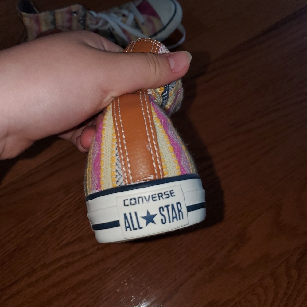 Converse - Picture 4 of 6